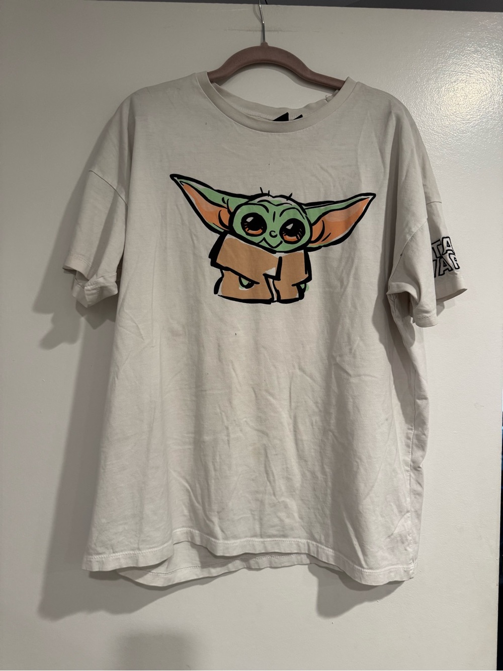 Star Wars Grogu Graphic Tee Cream Unisex Medium Embroidered Sleeve